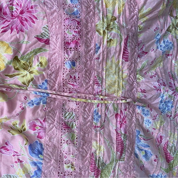 Banana Republic Pink Floral Midi Skirt - Picture 2 of 4